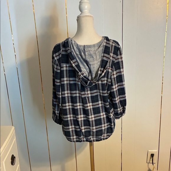 Plaid Button-Up Hoodie - Picture 2 of 3